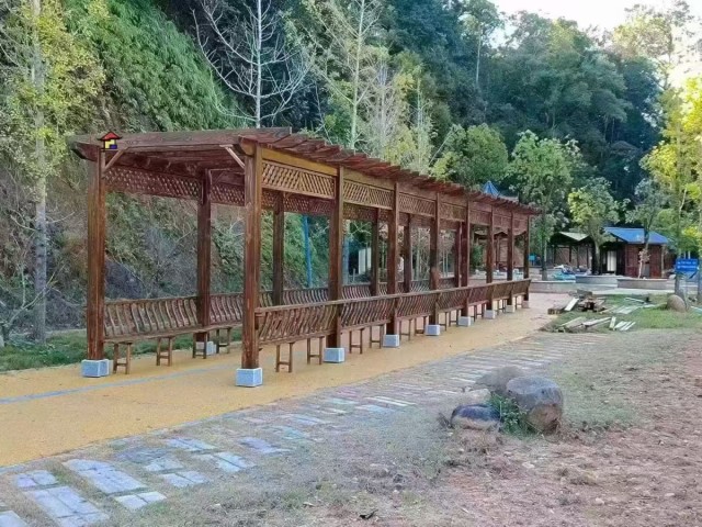 景区木屋茶室葡萄架安装